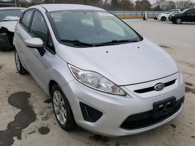 3FADP4EJ4CM134538 - 2012 FORD FIESTA SE SILVER photo 1