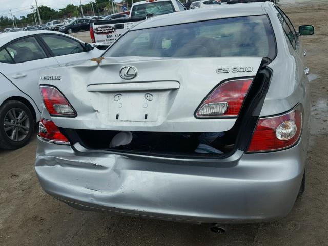 JTHBF30G736019103 - 2003 LEXUS ES 300 SILVER photo 9