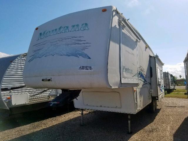 4YDF3252034503884 - 2003 KEYSTONE MONTANA WHITE photo 2