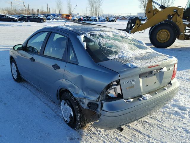 1FAFP34N96W246540 - 2006 FORD FOCUS ZX4 GRAY photo 3
