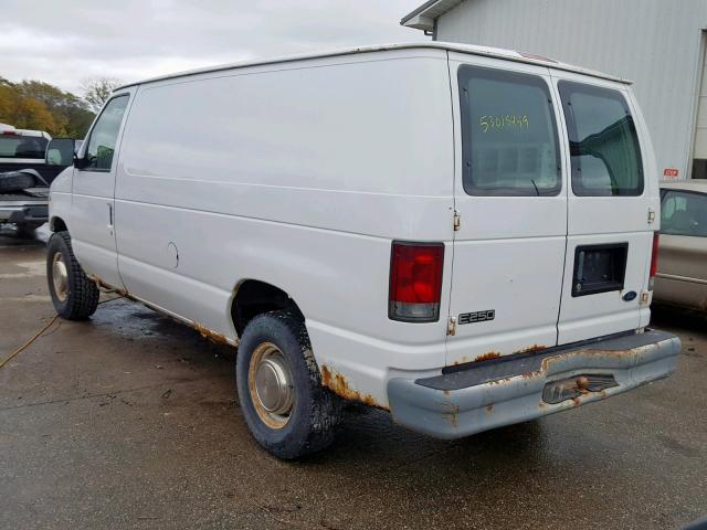 1FTNE24L52HB73136 - 2002 FORD ECONOLINE WHITE photo 3