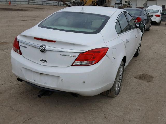 2G4GS5EV5D9196096 - 2013 BUICK REGAL PREM WHITE photo 4