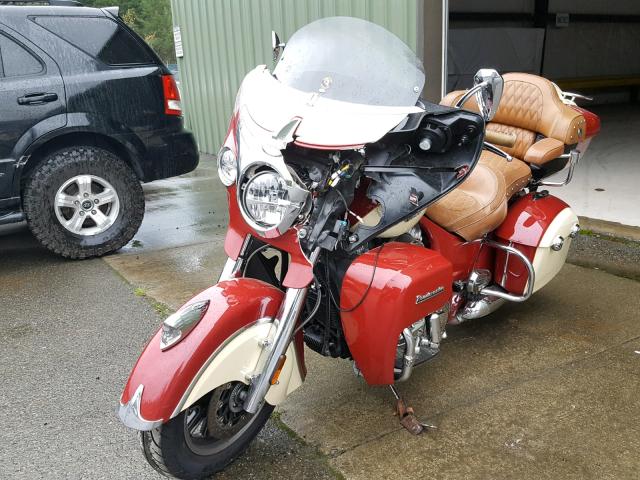 56KTRAAA7F3321826 - 2015 INDIAN MOTORCYCLE CO. ROADMASTER RED photo 2