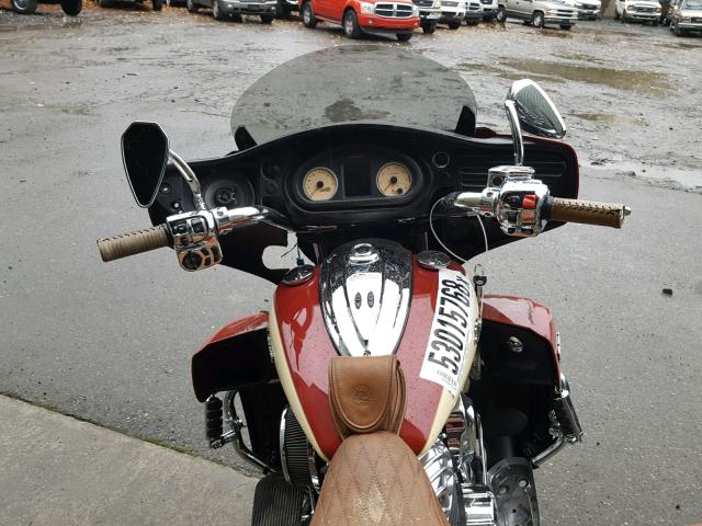 56KTRAAA7F3321826 - 2015 INDIAN MOTORCYCLE CO. ROADMASTER RED photo 5
