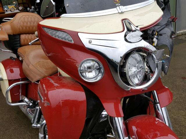 56KTRAAA7F3321826 - 2015 INDIAN MOTORCYCLE CO. ROADMASTER RED photo 9
