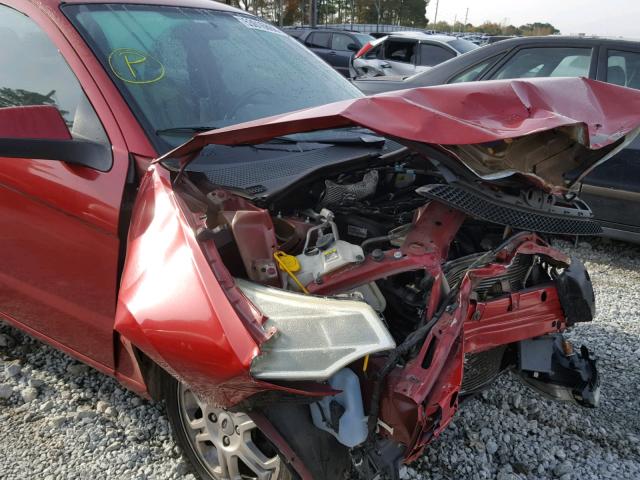 1FAHP36N59W145344 - 2009 FORD FOCUS SES RED photo 9