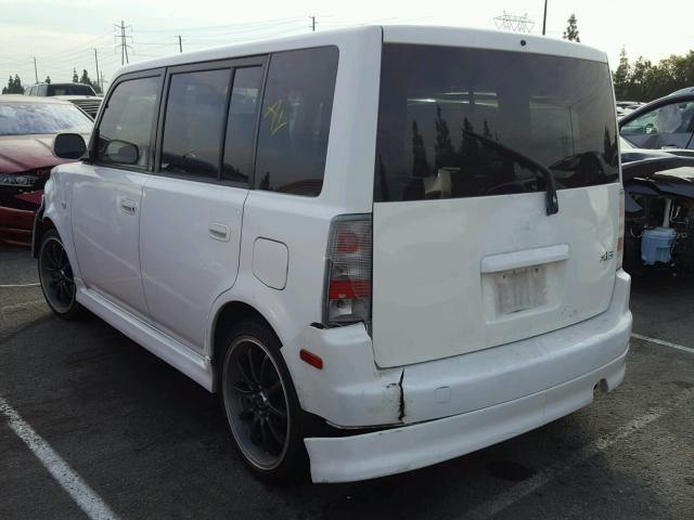 JTLKT324X40142285 - 2004 TOYOTA SCION XB Ақ фото 3