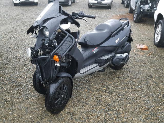 ZAPM610X095001487 - 2009 PIAGGIO MP3 500 BLACK photo 2