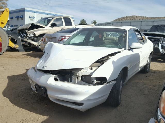 1G3WS52KXWF347437 - 1998 OLDSMOBILE INTRIGUE G WHITE photo 2