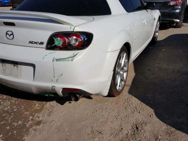 JM1FE17M490401347 - 2009 MAZDA RX8 WHITE photo 9