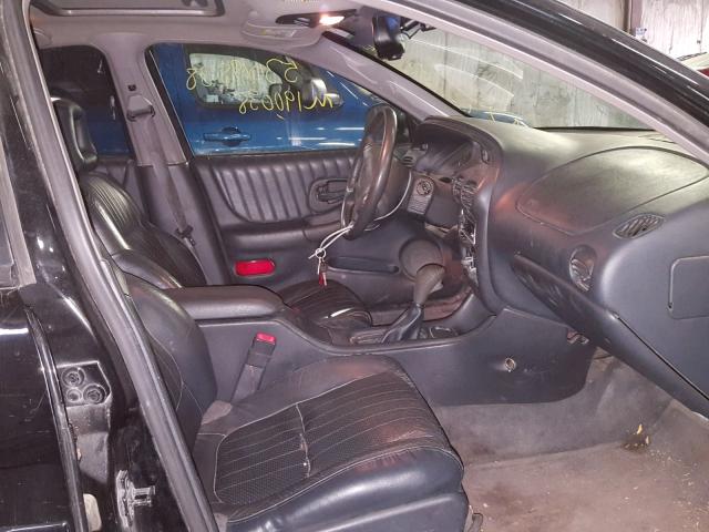 1G2WP52K02F199458 - 2002 PONTIAC GRAND PRIX BLACK photo 5