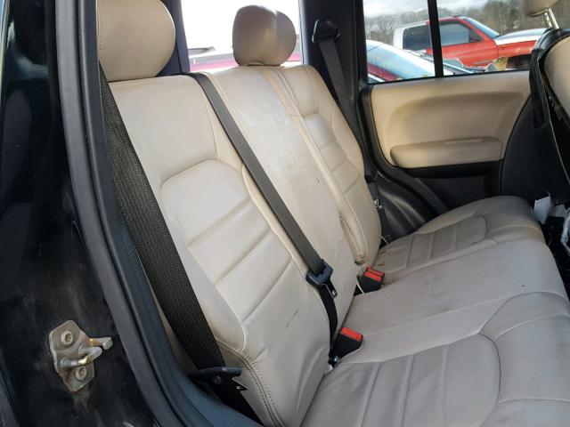 1J4GL38K24W292485 - 2004 JEEP LIBERTY RE BLACK photo 6