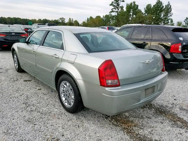 2C3JA43R45H168220 - 2005 CHRYSLER 300 GREEN photo 3