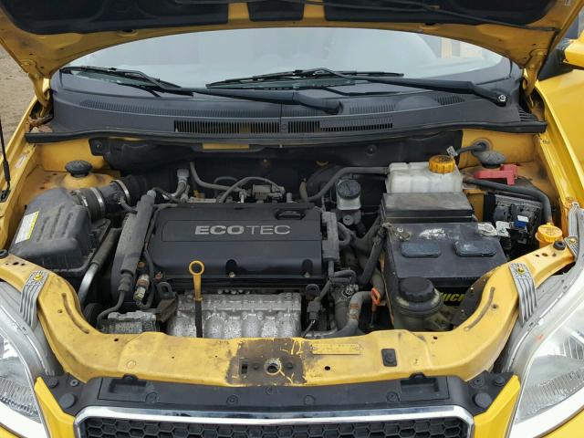 KL1TD66E09B644419 - 2009 CHEVROLET AVEO LS YELLOW photo 7