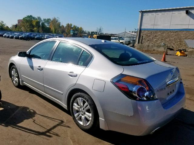 1N4AL2AP8BN421317 - 2011 NISSAN ALTIMA BAS SILVER photo 3