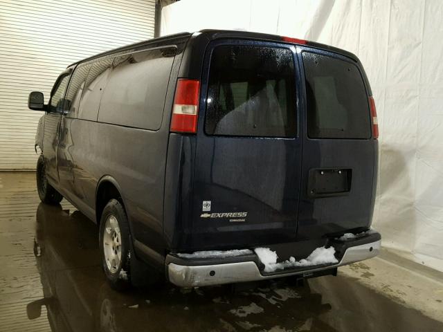 1GNSGCF49D1159199 - 2013 CHEVROLET EXPRESS G1 BLUE photo 3