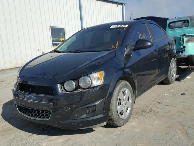 1G1JB5SHXD4141552 - 2013 CHEVROLET SONIC LS BLACK photo 2