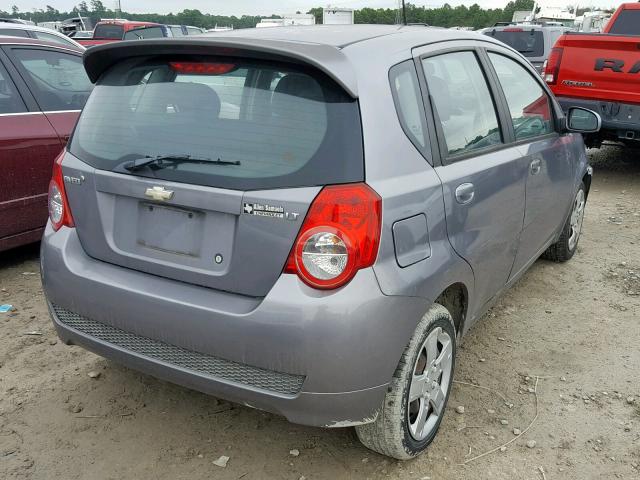 KL1TG6DE2AB119831 - 2010 CHEVROLET AVEO LT GRAY photo 4