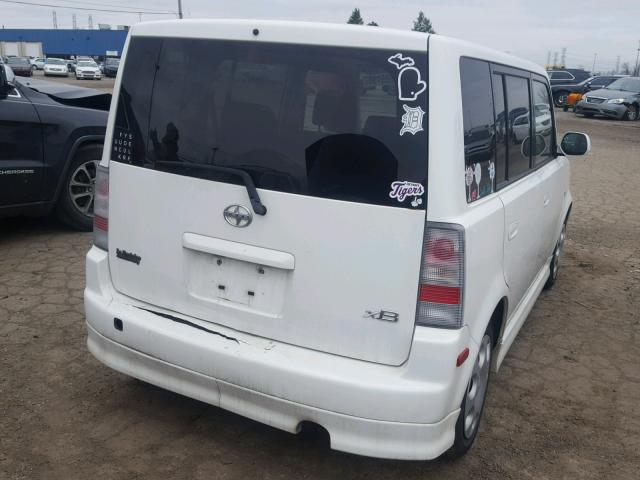 JTLKT324954009351 - 2005 TOYOTA SCION XB Ақ фото 4