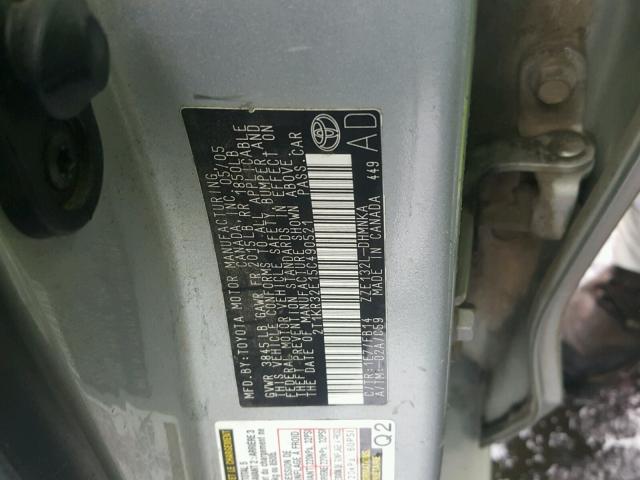 2T1KR32E15C490521 - 2005 TOYOTA MATRIX SILVER photo 10