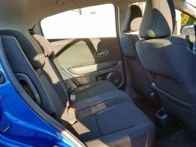 3CZRU6H31JM724334 - 2018 HONDA HR-V LX BLUE photo 6