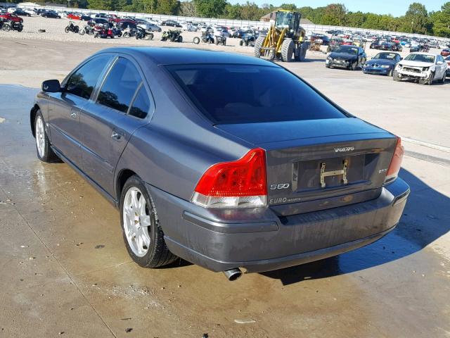 YV1RS592352439606 - 2005 VOLVO S60 2.5T GRAY photo 3