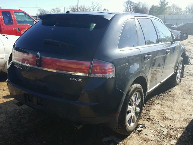 2LMDU68C57BJ10526 - 2007 LINCOLN MKX BLACK photo 4