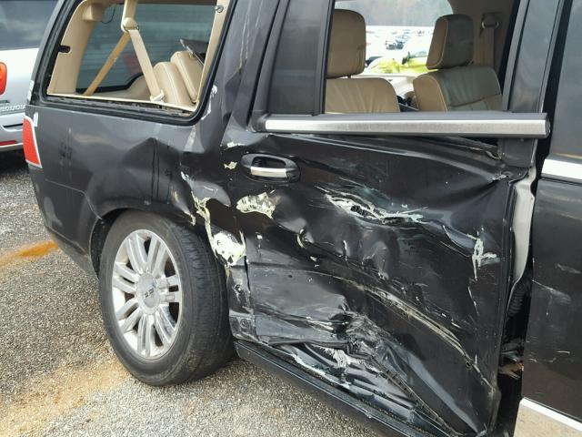5LMFL27547LJ12526 - 2007 LINCOLN NAVIGATOR 黑色 照片 9