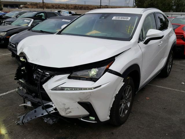 JTJYARBZ6J2090628 - 2018 LEXUS NX 200T WHITE photo 2