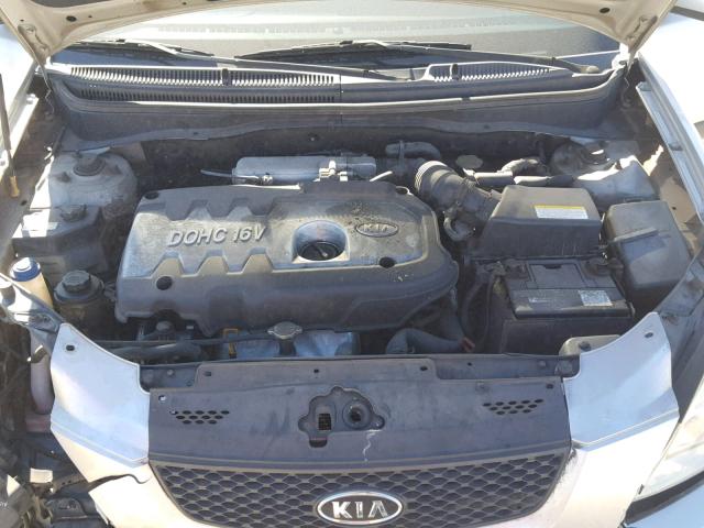 KNADE123966097914 - 2006 KIA RIO SILVER photo 7