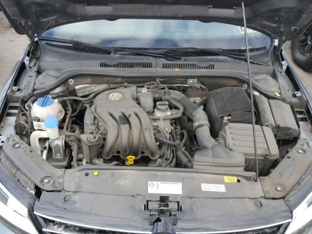 3VW2K7AJ5FM207859 - 2015 VOLKSWAGEN JETTA BASE 灰色 照片 7