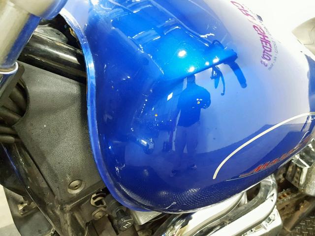 JS1VS53AX12101354 - 2001 SUZUKI VZ800 BLUE photo 9