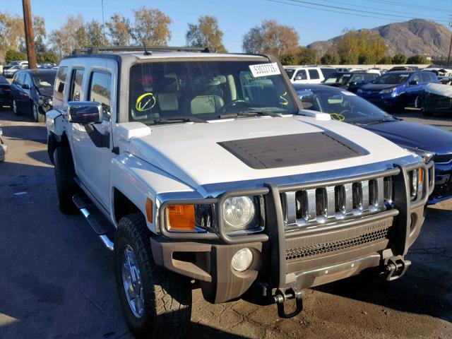 5GTDN136768150313 - 2006 HUMMER H3 WHITE photo 1