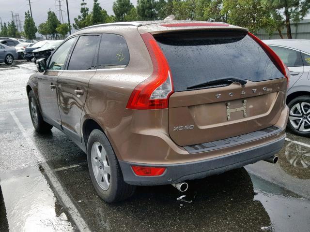 YV4940DL3C2330544 - 2012 VOLVO XC60 3.2 BROWN photo 3