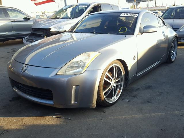 JN1AZ34E63T013200 - 2003 NISSAN 350Z COUPE GREEN photo 2