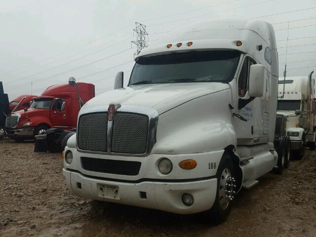 1XKTDB9X76J148649 - 2006 KENWORTH CONSTRUCTI WHITE photo 2