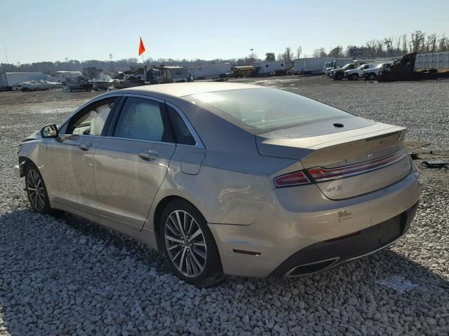 3LN6L5A9XHR655592 - 2017 LINCOLN MKZ PREMIE TAN photo 3