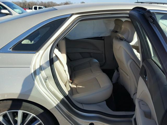 3LN6L5A9XHR655592 - 2017 LINCOLN MKZ PREMIE TAN photo 6