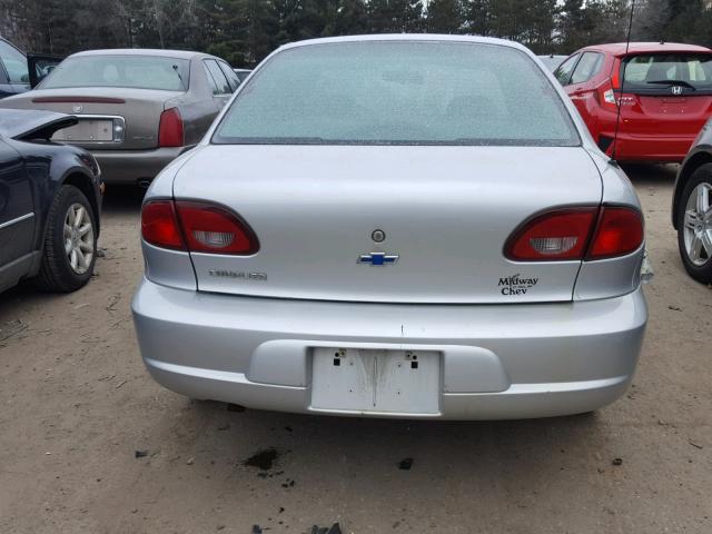 1G1JC524427473377 - 2002 CHEVROLET CAVALIER B SILVER photo 9