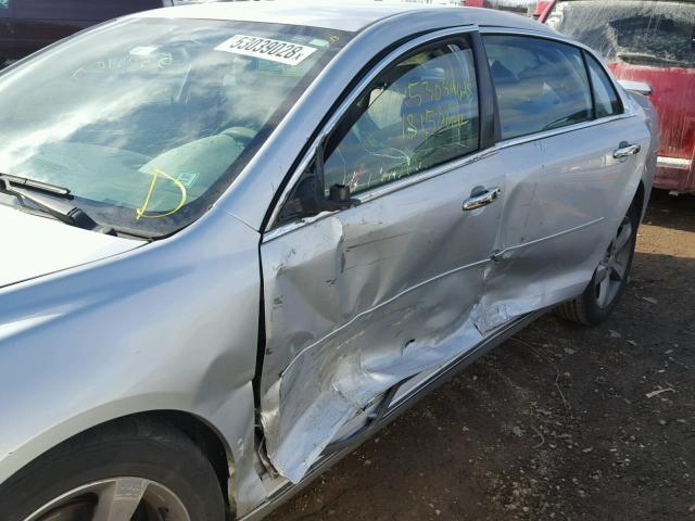 1G1ZC5EU5CF157038 - 2012 CHEVROLET MALIBU 1LT SILVER photo 10
