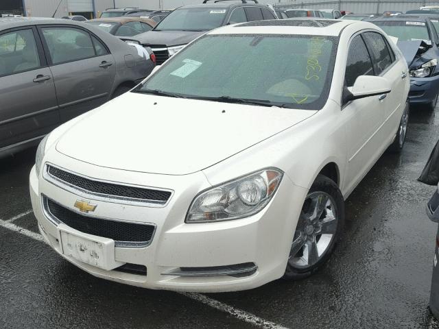 1G1ZD5E06CF183416 - 2012 CHEVROLET MALIBU 2LT WHITE photo 2