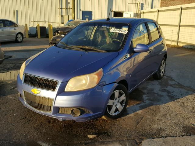 KL1TD66E79B380020 - 2009 CHEVROLET AVEO LS BLUE photo 2