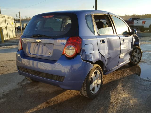 KL1TD66E79B380020 - 2009 CHEVROLET AVEO LS BLUE photo 4