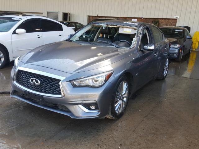 JN1EV7AP0JM364945 - 2018 INFINITI Q50 LUXE GRAY photo 2