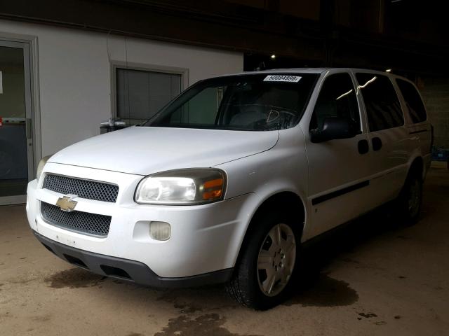 1GNDV13147D164858 - 2007 CHEVROLET UPLANDER WHITE photo 2