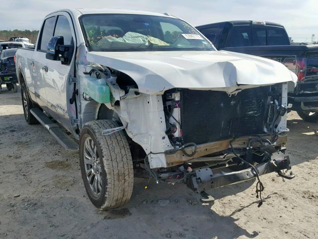 1N6BA1F40JN525812 - 2018 NISSAN TITAN XD S WHITE photo 1