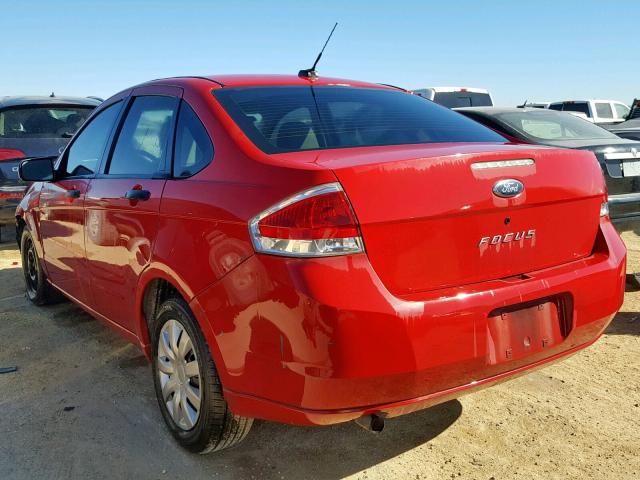 1FAHP34N78W157304 - 2008 FORD FOCUS S/SE RED photo 3