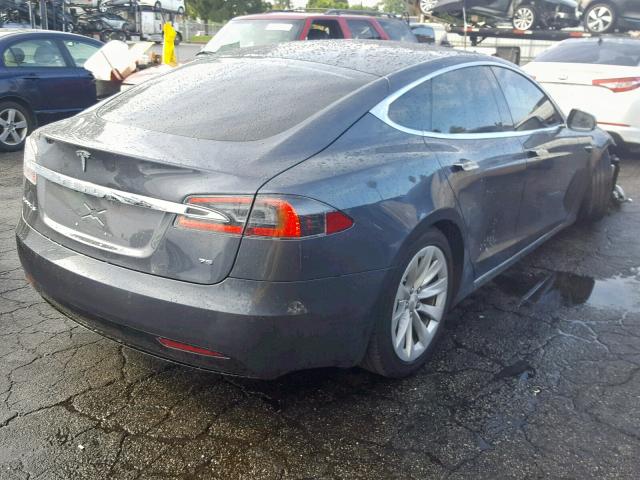 5YJSA1E19HF210560 - 2017 TESLA MODEL S GRAY photo 4