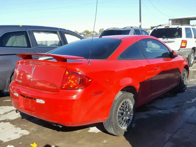 1G2AS18H697102572 - 2009 PONTIAC G5 RED photo 4