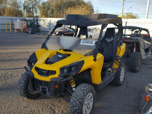 3JBKGCN12DJ000600 - 2013 CAN-AM COMMANDER YELLOW photo 2